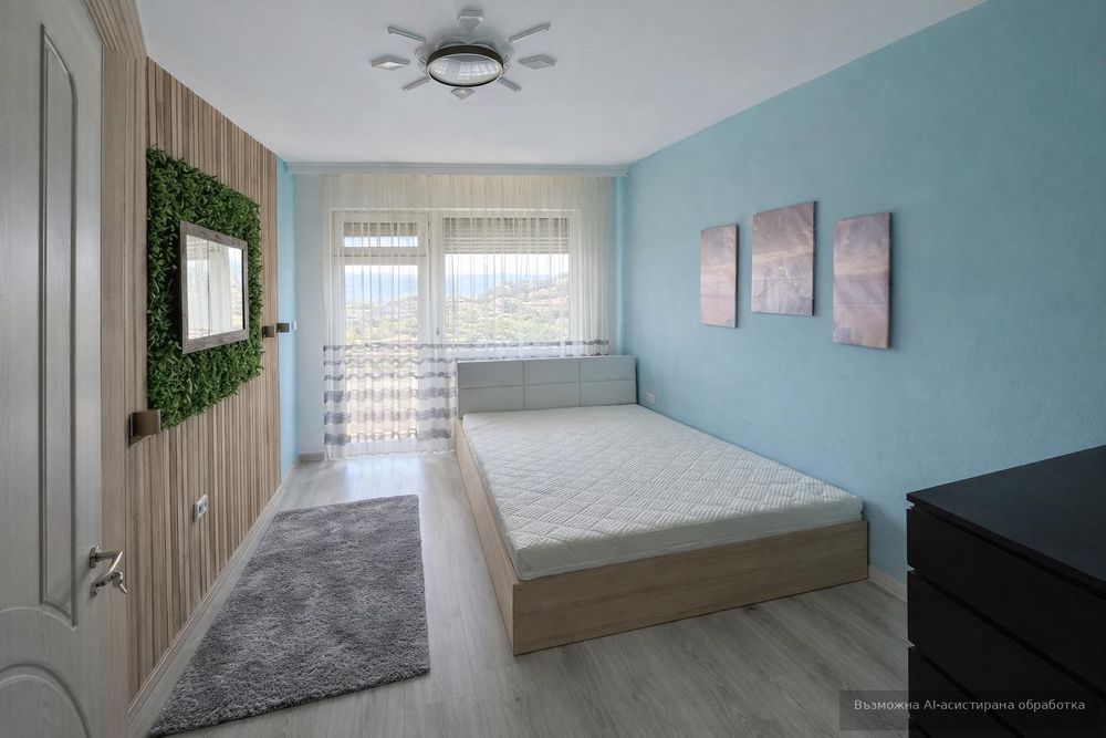 С паркомясто! Тристаен апартамент под наем в Център