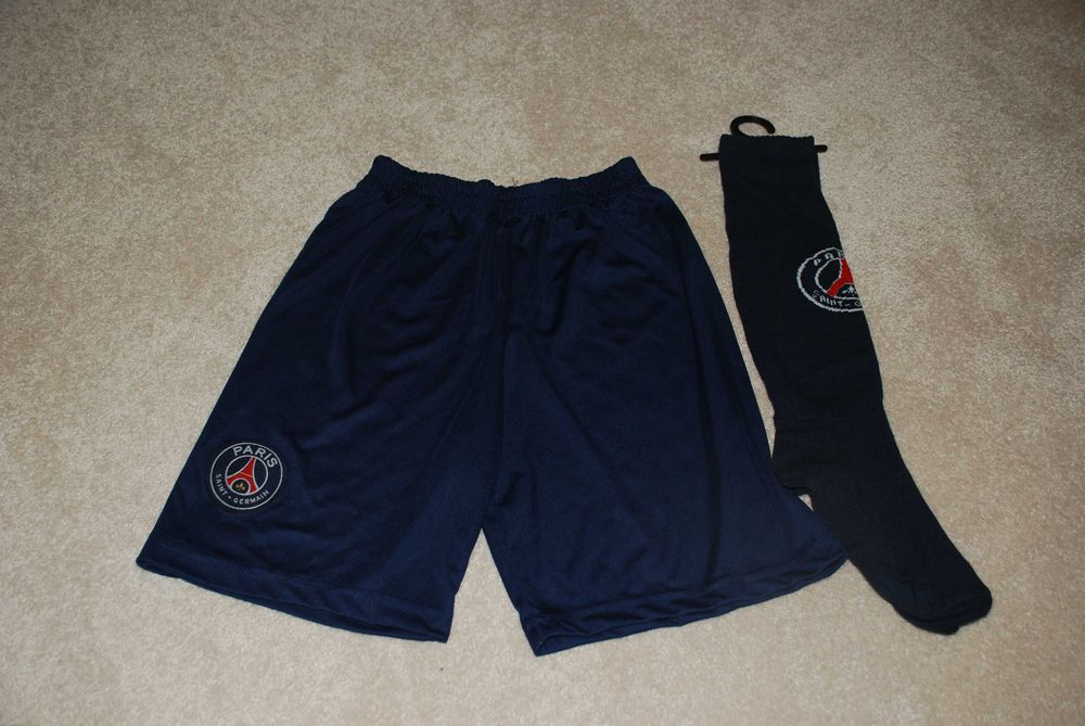 футболни шорти с подарък чорапи