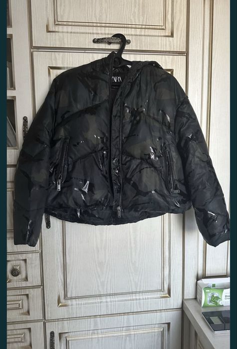 Продам куртку зара демисезон