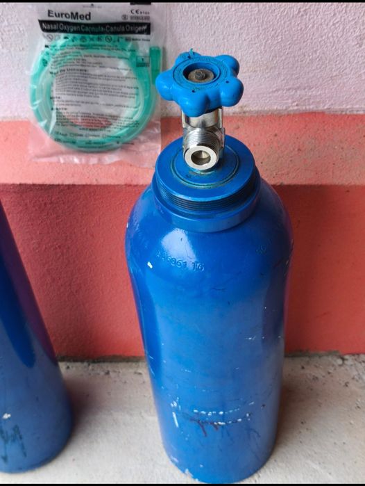 Butelii de oxigen medical 5L și 10L cu reductor până la 25L/m