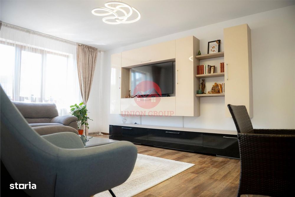 Casa Extraordinara în Lazu. Spatiu, Calitate și Confort la S