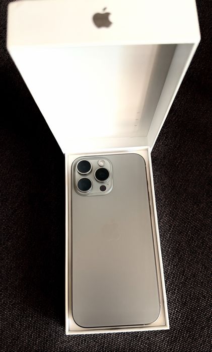 iPhone 16 Pro Max 256 GB  Natural Titanium