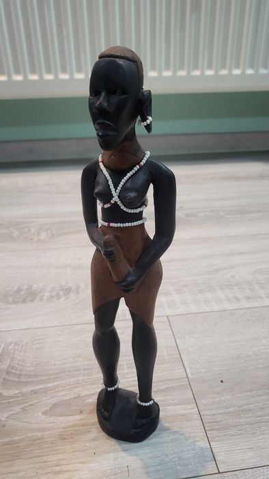 Statuete africane