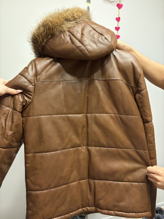 Продам пуховик новый