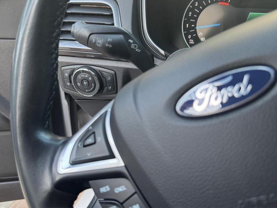 Vand/schimb  Ford mondeo 2.0 diesel automat