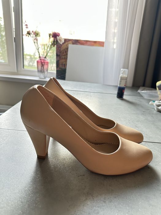 Продам туфли/ботинки/босоножки