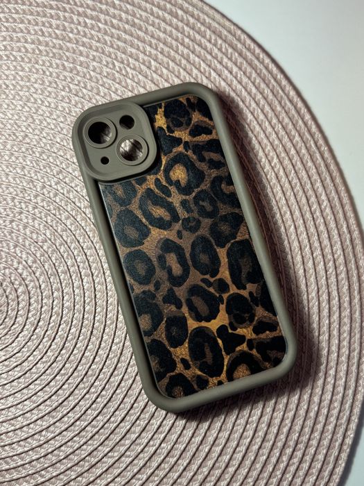 Калъфи за iphone 16 pro max, 13 и SE