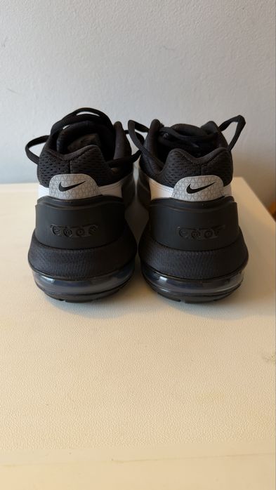 Nike AirMax Pulse