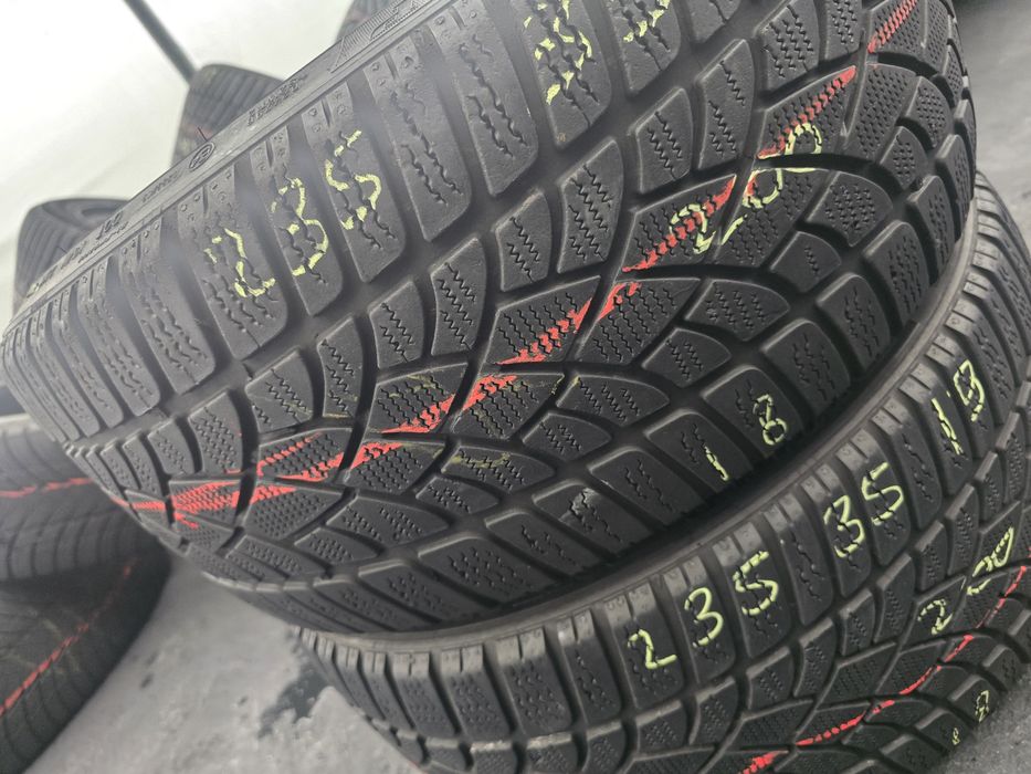 235.35.19 dunlop m+s