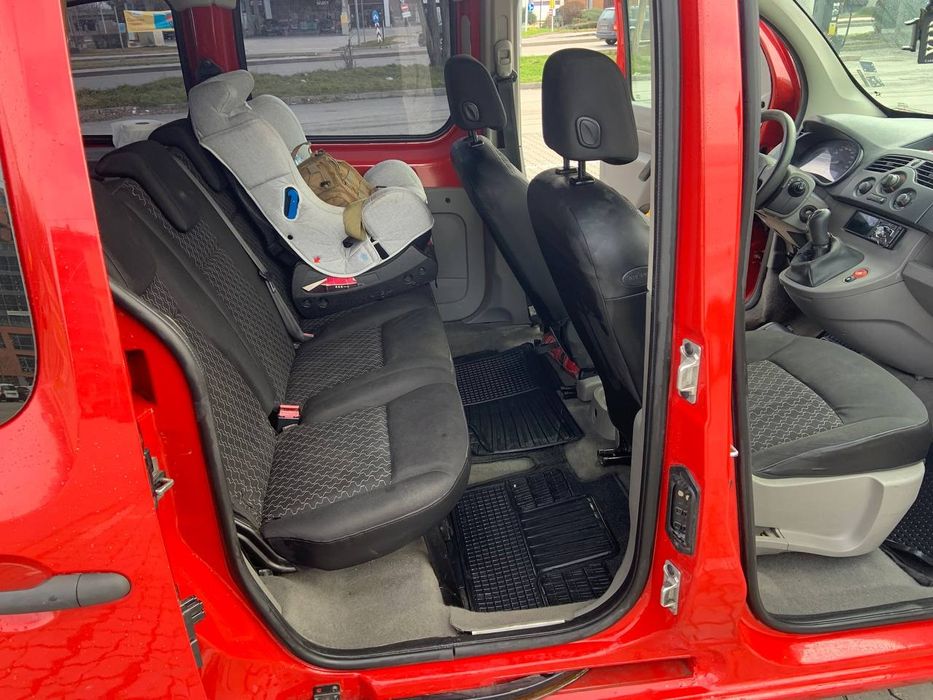 Продавам Renault Kangoo