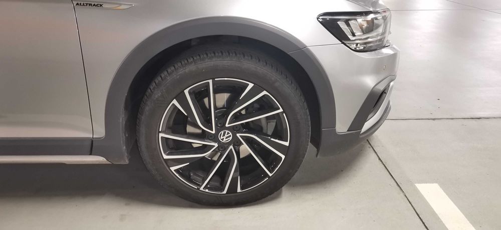 Джанти за VW 18 цола - 8Jx18 112 ET40 в перфектно състояние