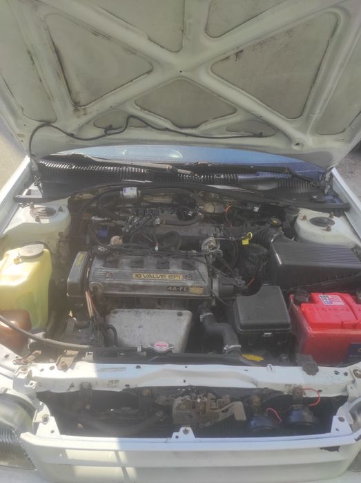 Продам Тойоту карина е