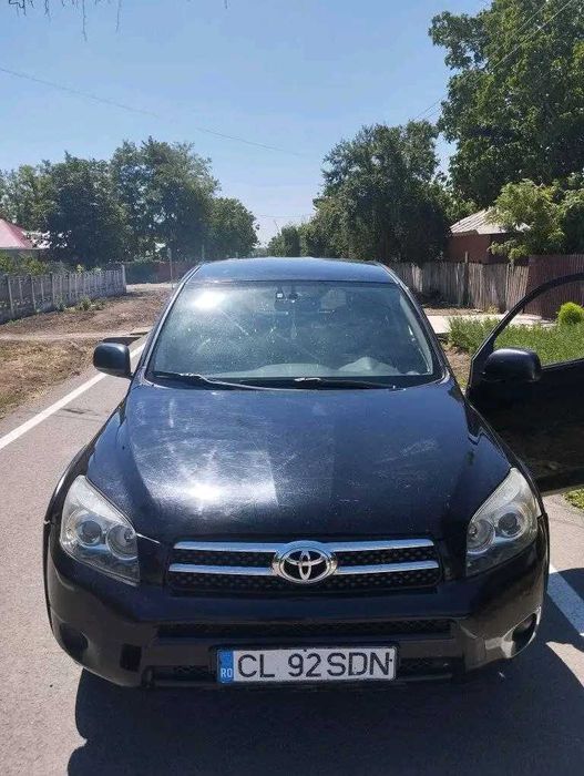 Vând Toyota Rava