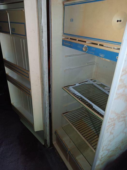 Холодильники старые