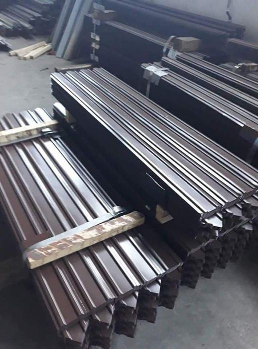 Sipca metalica pentru constructii maro 1ml aspect natural si elegant