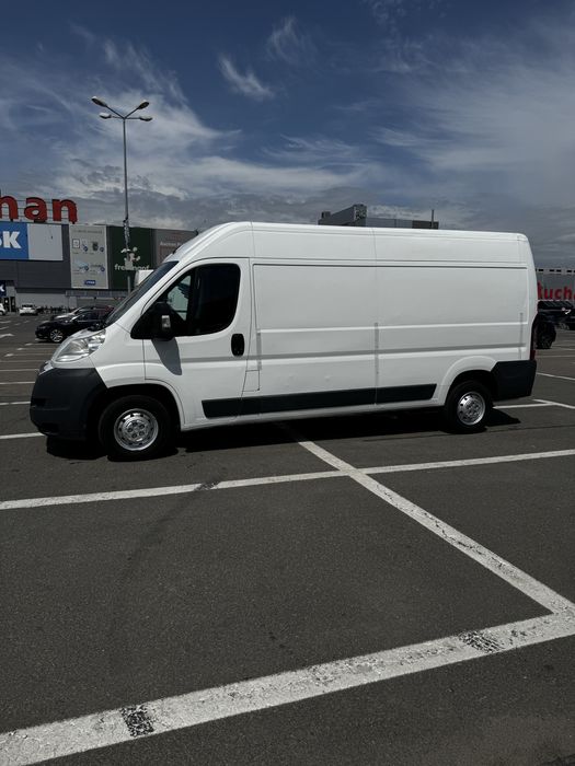 Inchiriez duba / autoutilitara 3.5T se conduce cu B, 250 Ron / zi