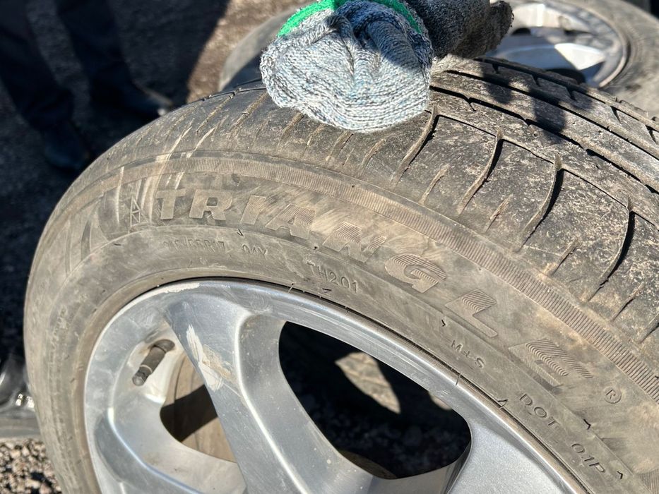 Продам диски с резиной