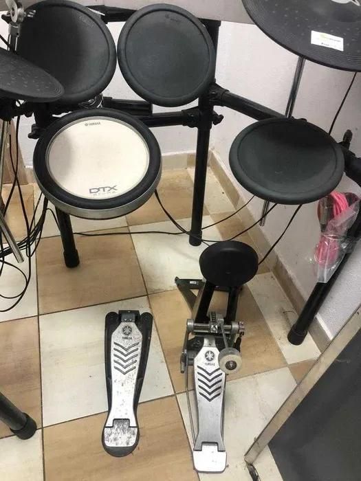 Tobe Yamaha DTX 502 -G-