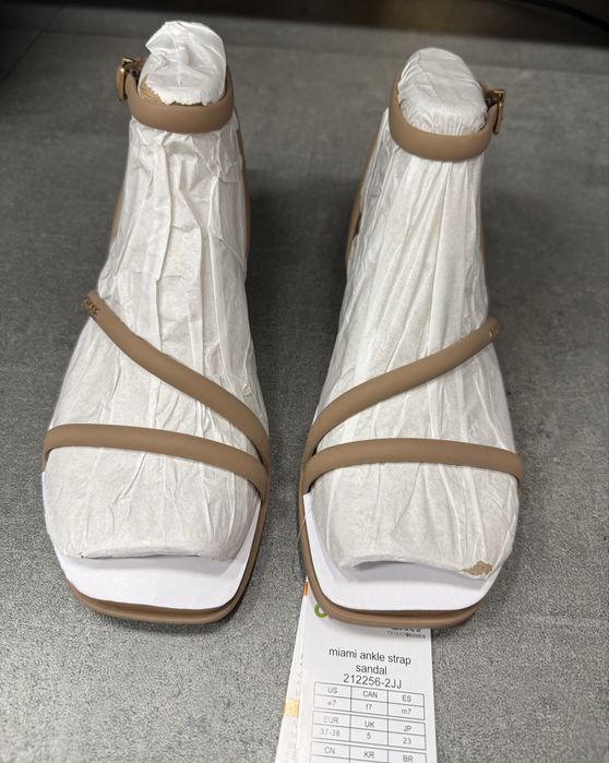 Crocs Miami Ankle Strap