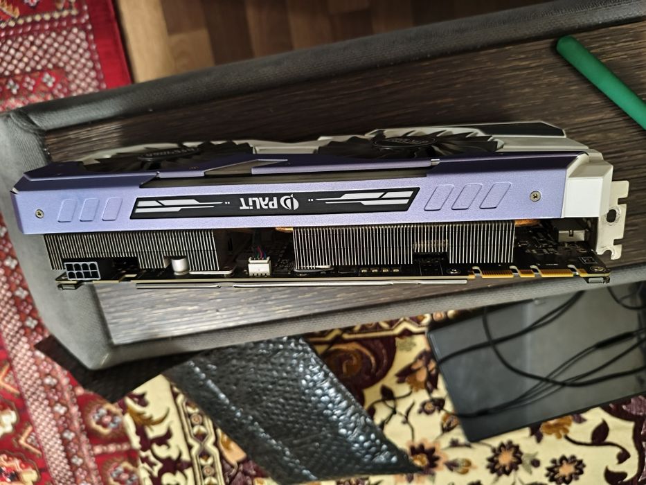 Продам Видеокарта PCI-E Palit GeForce GTX 1070