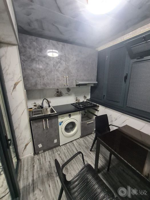 Chilonzor tumani novza metro yaqinida joylashgan 2 xonali kvartira uzo