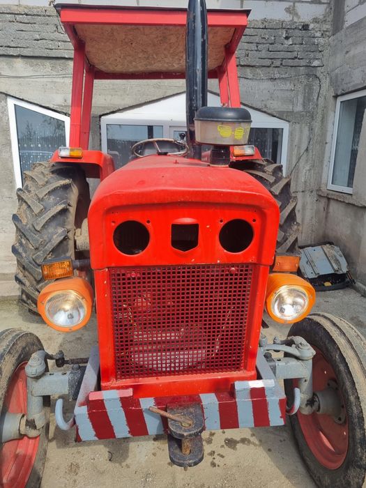 Tractor de vanzare
