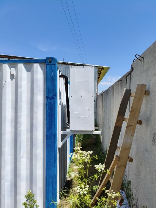 Продам морозильно-холодильную камеру