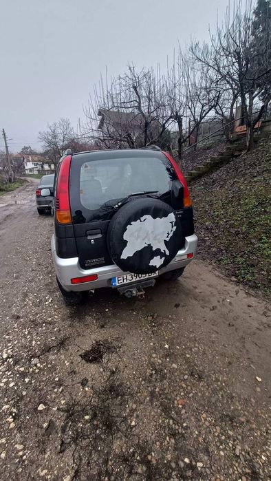 Продавам джип daihatsu