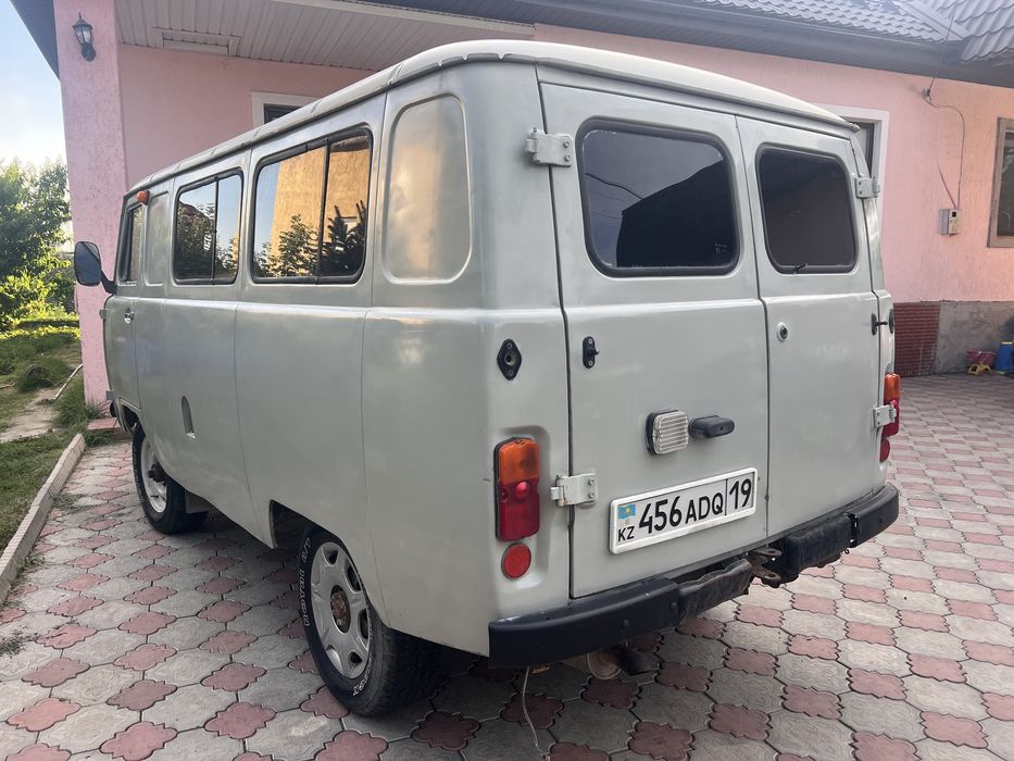 Продам уаз буханка