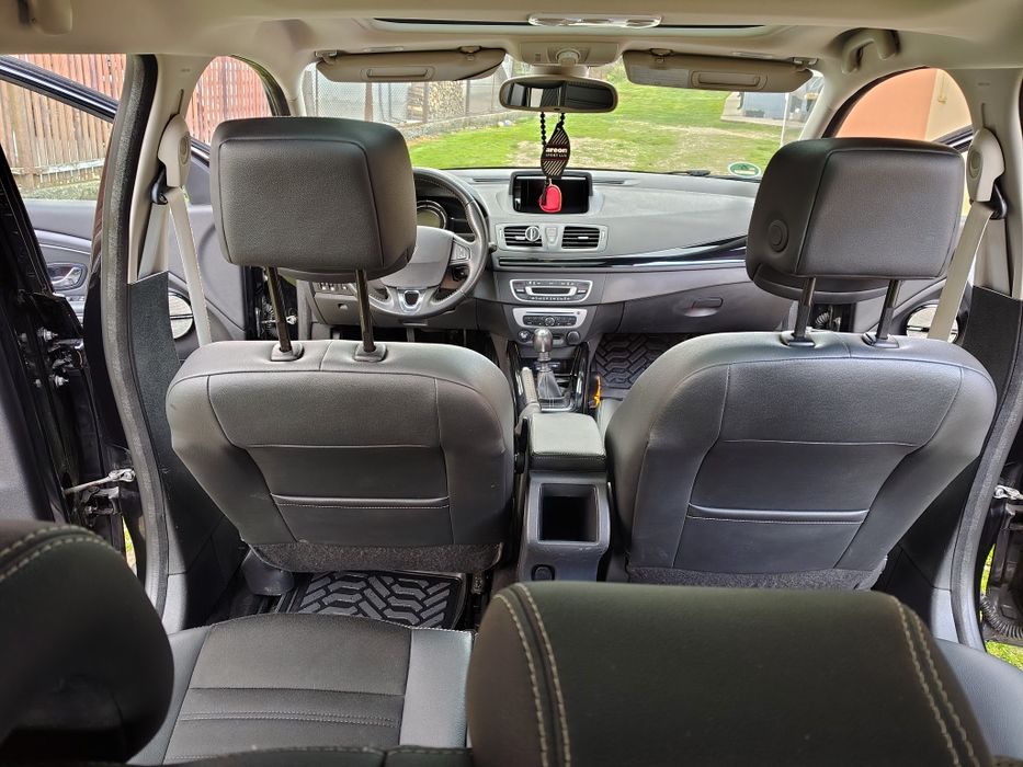 Vând Renault Megane 3 Bose