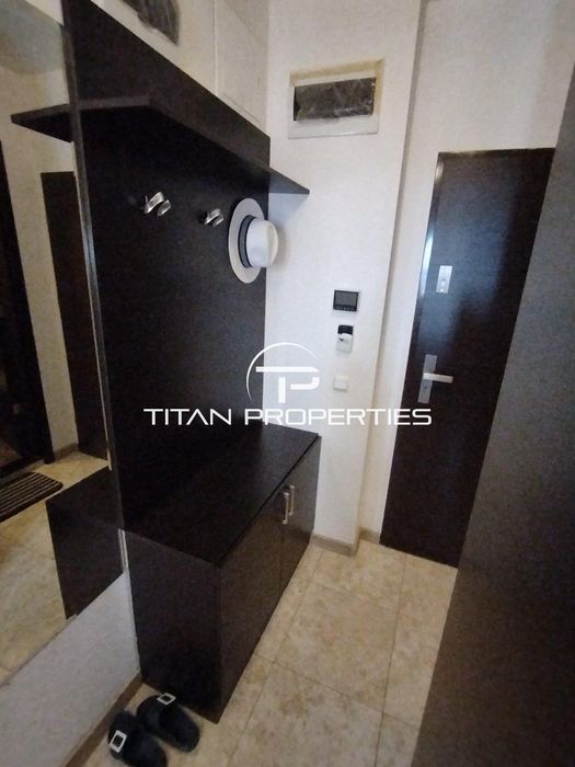 Двустаен апартамент в Центъра на Бургас