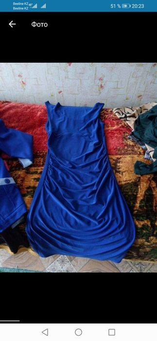 Продам  платья синие и чёрное
