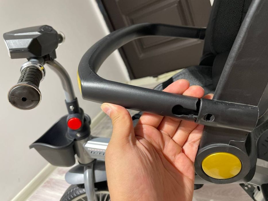 Детская коляска новая