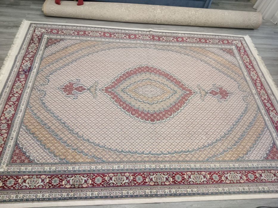 Ковер бу  2.5х3.5м