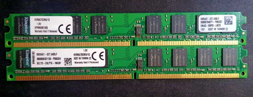 Memorii PC 2 GB RAM DDR3 si 1 GB DDR2