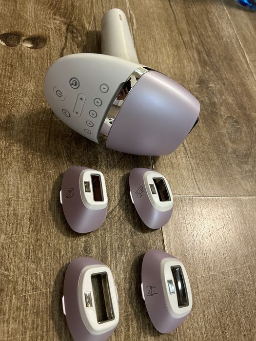 Vand Epilator IPL  Philips, seria 8000, BRI947, 450.000 de impulsuri