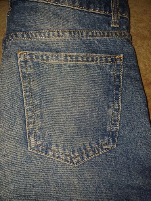Продам джинсы, mango.