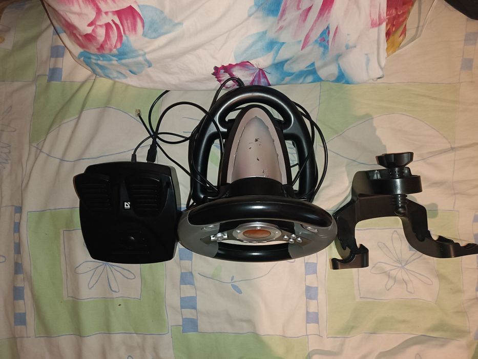 Игровой руль defender