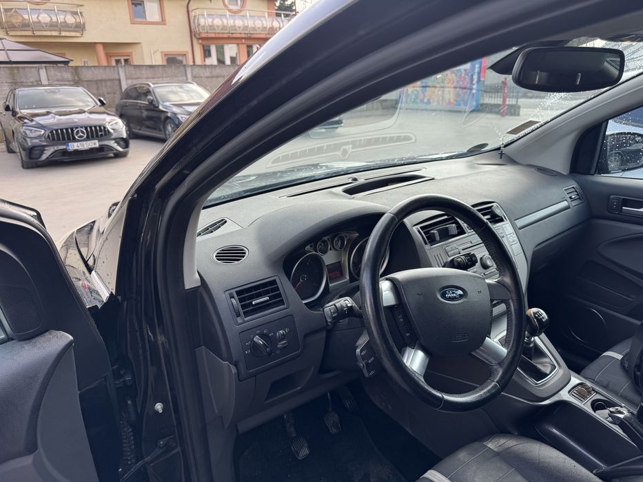 Vand Ford Kuga 4x4