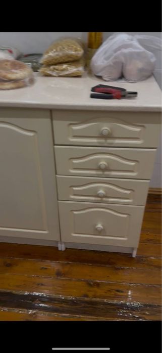 Кухонная мебель