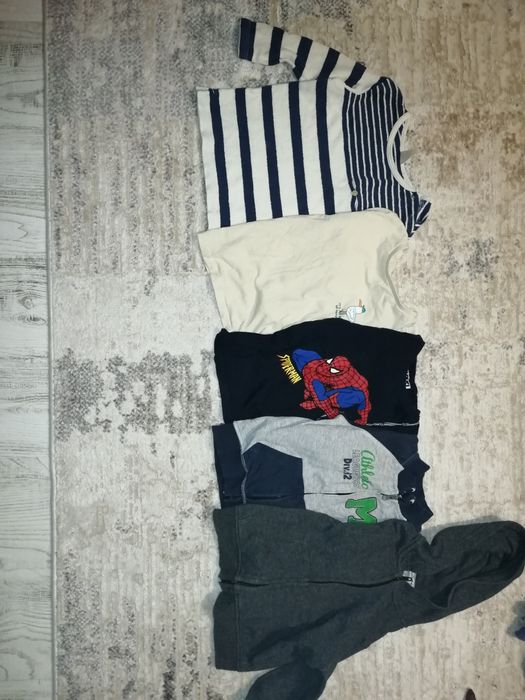 Lot 5 pulovere băieți, varsta 3-4 ani