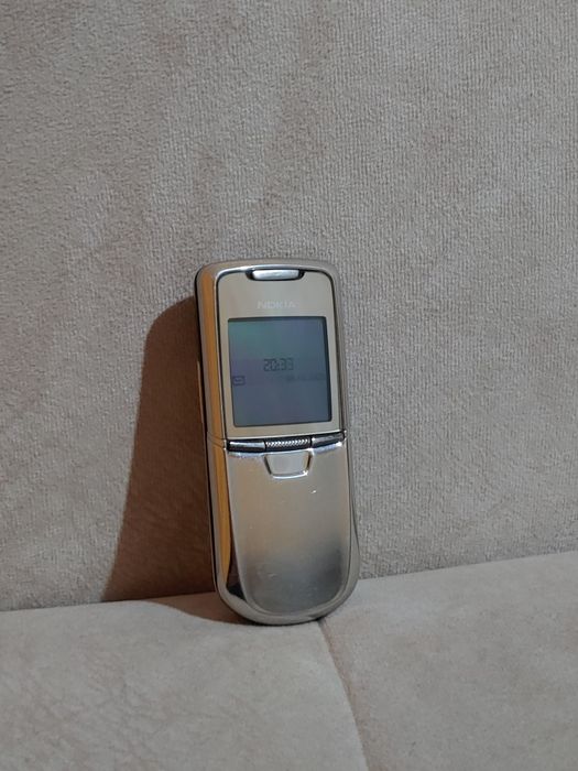 Nokia 8800 телефон