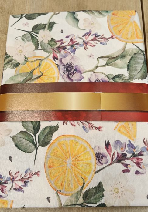 Set 2 fețe de masă noi, Textibrod, imprimeu cu lămâi și flori, 100 x 135 cm