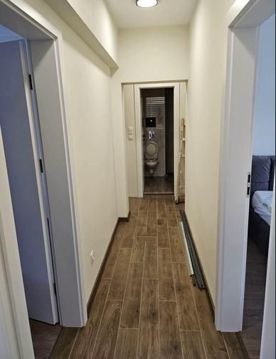 Дава се под наем Тристаен апартамент в София, Люлин 8 - 100 кв.м за 700 € - Снимка #8