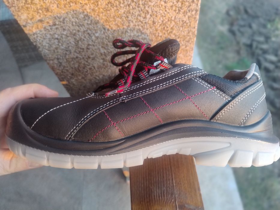 Bocanci protectie  marimea 44