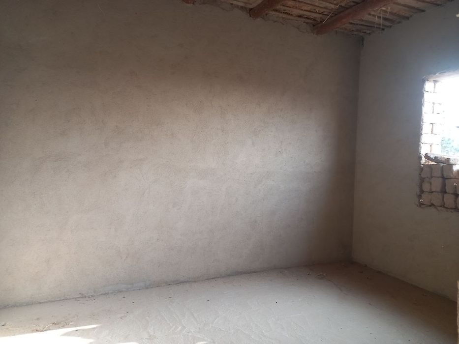 Hovli sotiladi 2 sotix