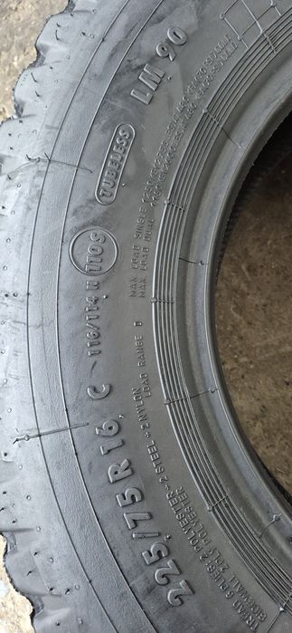 4 anvelope noi M+S Continental 225/75/16 C,dot 2021.Pretul este pe buc