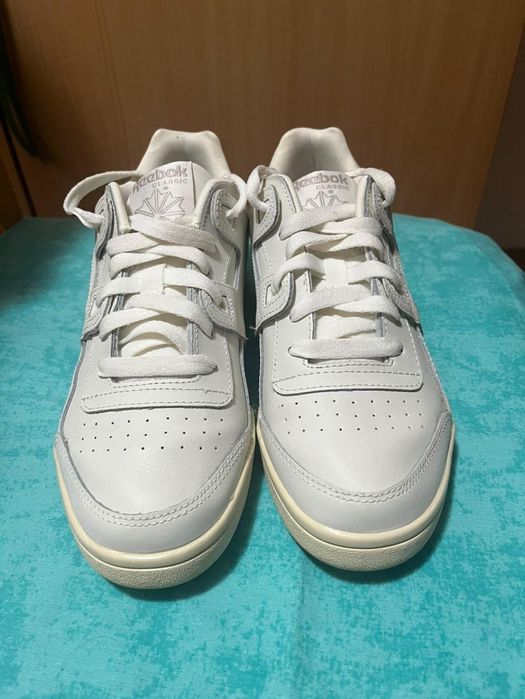 Дамски кецове на Reebok