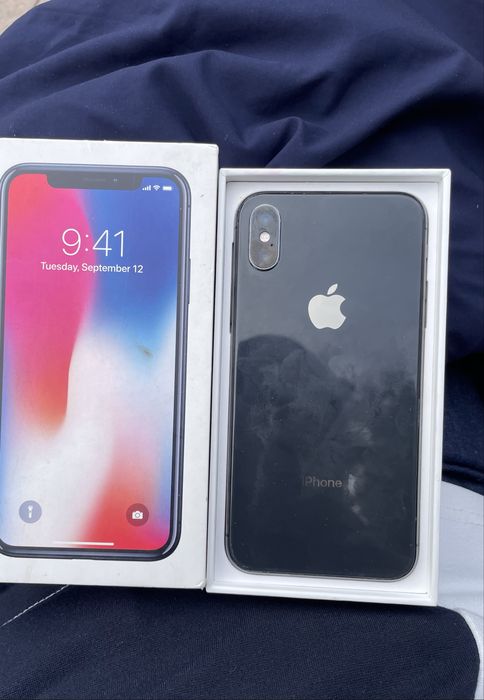 продается Iphone X 256 GP в идеальнойм состояний