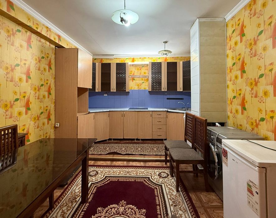 3/3/12 Школа №282,40 лет Победы, Тузель 3 

#Три   -   комнаты • 3/12